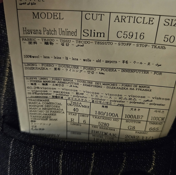 Suitsupply Traveller Suit. Navy pin stripe. 40R - Picture 2 of 4